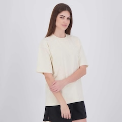Camisa New Balance Small Logo Oversized Feminina - Foto 2