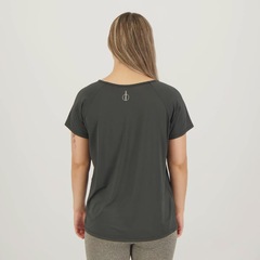 Kit 2 Camisetas Selene Dryfit Básica Feminina - Foto 5