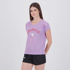 Camiseta Diadora Basic - Feminina - Foto 3