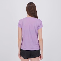 Camiseta Diadora Basic - Feminina - Foto 4