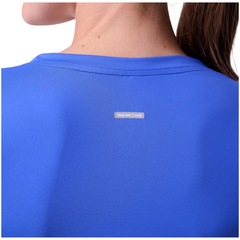 Camiseta Authen Keep Cool Decote V UV50 Feminina - Foto 3