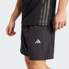 Shorts adidas Essentials Treino Masculino - Foto 5