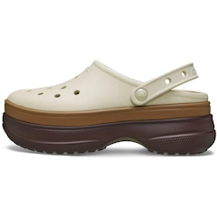 Sandália Crocs Classic Stacked Clog Mocha - Feminino - Foto 3