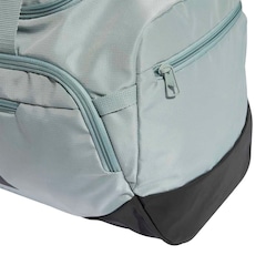 Bolsa adidas Defender Duffel Pequena - 42 Litros - Foto 6