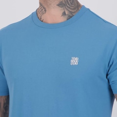 Camiseta Nicoboco Beth Masculina - Foto 5