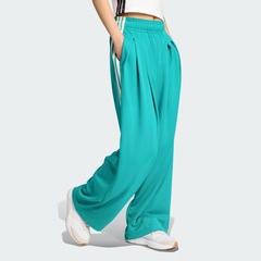 Calça adidas Tiro Três Listras Plissada Feminina - Foto 4