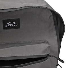 Mochila Oakley Confront 20 Litros WT26 - Foto 4