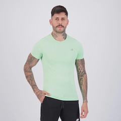 Camisa New Balance Sport Essentials Masculina - Foto 2