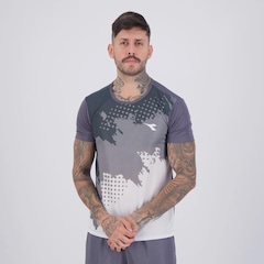 Camiseta Diadora Esportiva Logo Masculina - Foto 3