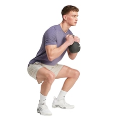 Shorts adidas Treinamento Holiday - Masculino - Foto 5