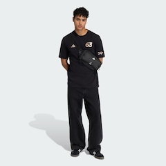 Camiseta adidas Mercedes - AMG Petronas Formula One Team George Russell Las Vegas Masculina - Foto 4