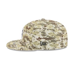 Boné New Era 59FIFTY Las Vegas Raiders NFL Salute Service 2025 Masculino - Foto 5