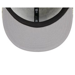 Boné New Era 59FIFTY Las Vegas Raiders NFL Salute Service 2025 Masculino - Foto 7