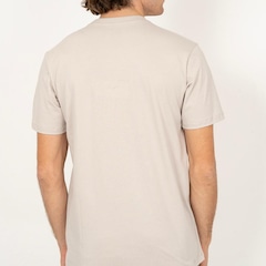 Camiseta Quiksilver Comp Logo SM26 Masculina - Foto 2
