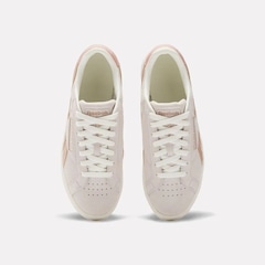 Tênis Feminino Reebok Club C Grounds UK - Foto 2