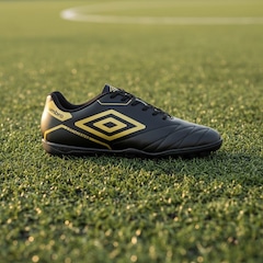 Kit Chuteira Society Adulto Umbro Manchester e Meião - Foto 8