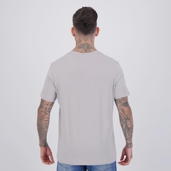 Camiseta Fila Regular Letter Premium IV Masculina - Foto 4