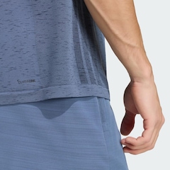 Camiseta adidas Workout Essentials Seamless Masculina - Foto 6