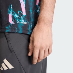 Camisa Liverpool Pré Jogo adidas 25/26 Masculina - Foto 5