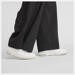 Calça New Balance Nylon Cargo Feminina - Foto 5