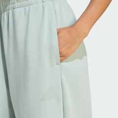 Calça Reta Soft Lux adidas Feminina - Foto 5