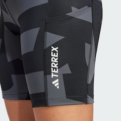 Bermuda Compressão Estampada Terrex Multi 20 Cm adidas Feminina - Foto 6