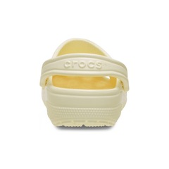 Sandália Crocs Classic Clog Yellow Light - Unissex - Foto 6