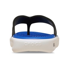 Chinelo Crocs Inmotion Flip Bolt - Unissex - Foto 7