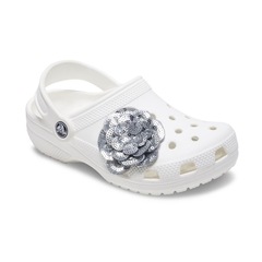Jibbitz Crocs Flor Prata de Lantejoulas - Foto 2