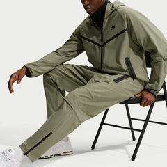 Calça Nike Tech Woven Masculina - Foto 5