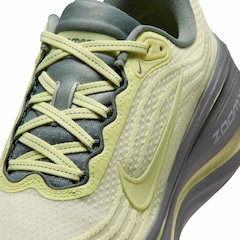 Tênis Feminino Nike Vomero Plus SE - Foto 7