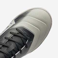 Chuteira Futsal Adulto Umbro Attak Iii - Foto 8