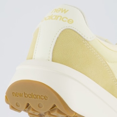 Tênis Feminino New Balance 370 V1 - Foto 6