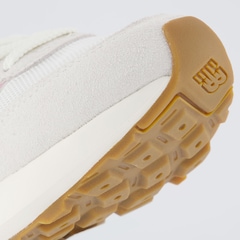 Tênis Feminino New Balance 370 V1 - Foto 8