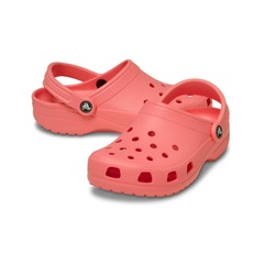 Sandália Crocs Classic Clog Guava - Unissex - Foto 4
