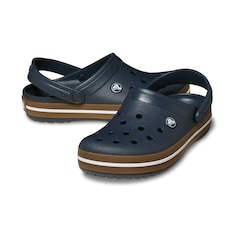 Sandália Crocs Crocband Gum Clog - Unissex - Foto 4