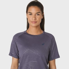 Camiseta ASICS Game All Over Feminino - Foto 4