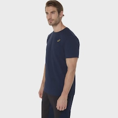 Camiseta ASICS Spiral Embroidery Masculino - Foto 3