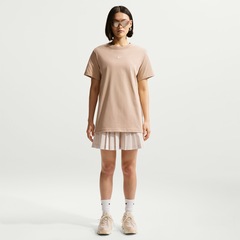 Camiseta Nike Sportswear Classic Feminina - Foto 2