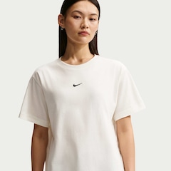 Camiseta Nike Sportswear Classic Feminina - Foto 1