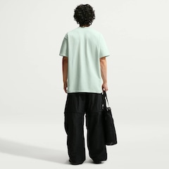 Camiseta Nike Sportswear Premium Essentials Masculina - Foto 5