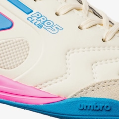 Chuteira de Futsal Umbro Pro 5 Bump Club Masculina - Foto 2