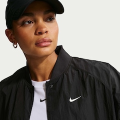 Jaqueta Nike Sportswear Varsity Feminina - Foto 3