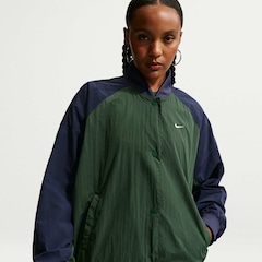 Jaqueta Nike Sportswear Varsity Feminina - Foto 1