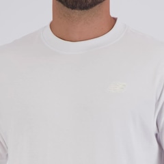 Camiseta New Balance Essentials SL Masculina - Foto 5