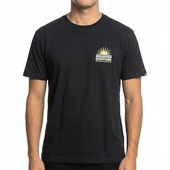 Camiseta Quiksilver High Waves I Masculina - Foto 1
