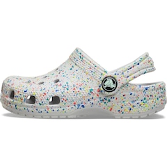 Sandália Crocs Classic Glow Paint Splatter Clog T - Infantil - Foto 3