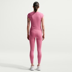 Camiseta Cropped Dri-FIT Nike Tempo Swoosh Feminina - Foto 5