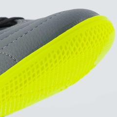 Chuteira de Futsal Unissex Umbro Class Neo - Foto 8
