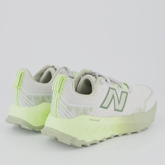 Tênis Feminino New Balance Fresh Foam Garoé V2 - Foto 3